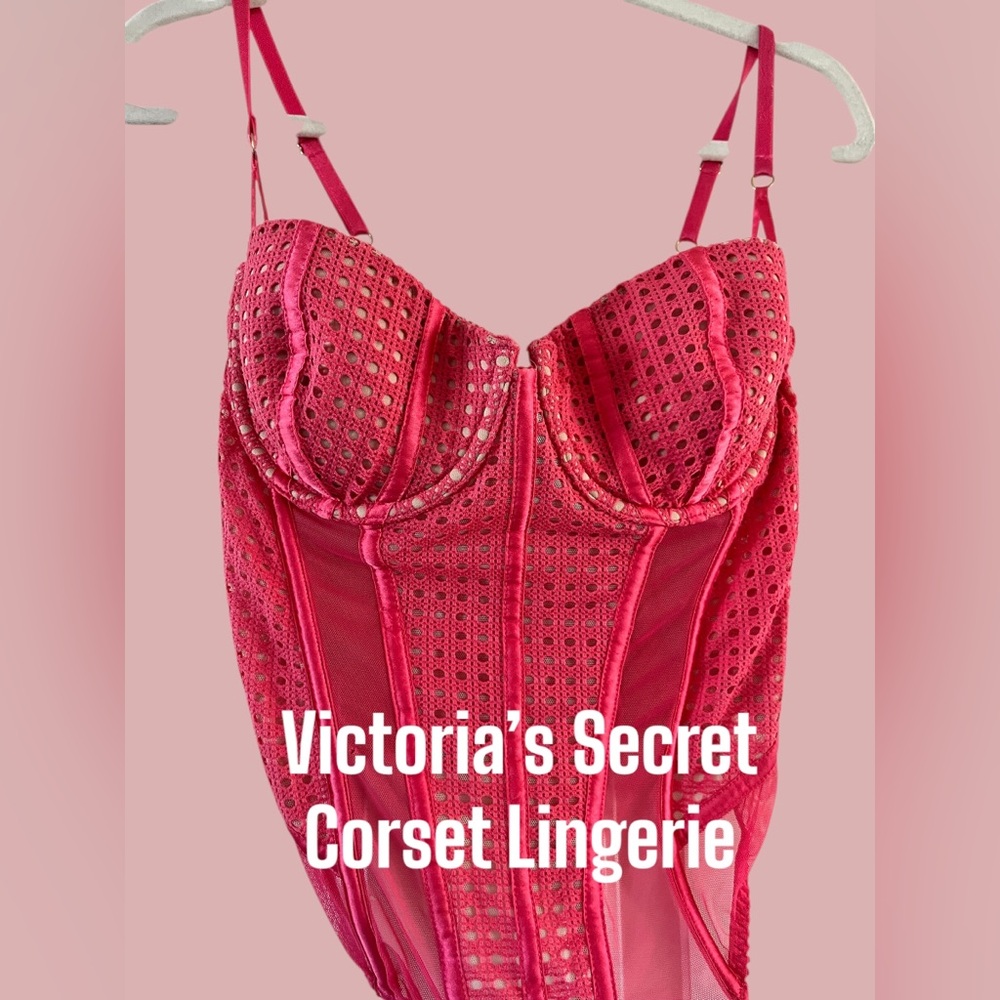 😎💗💕💗 VS corset lingerie